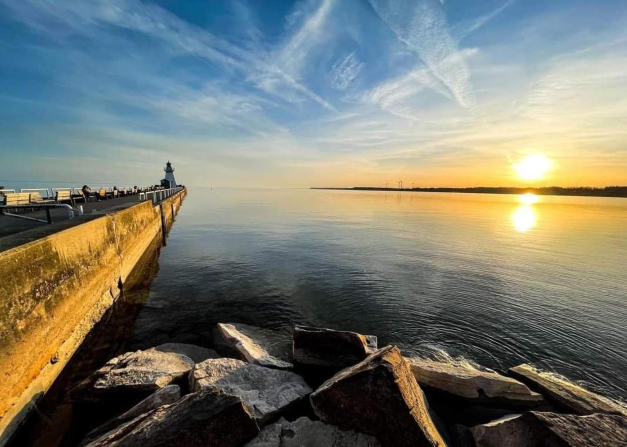 Luxe Lodges On Lake Erie พอร์ตโดเวอร์ ภายนอก รูปภาพ